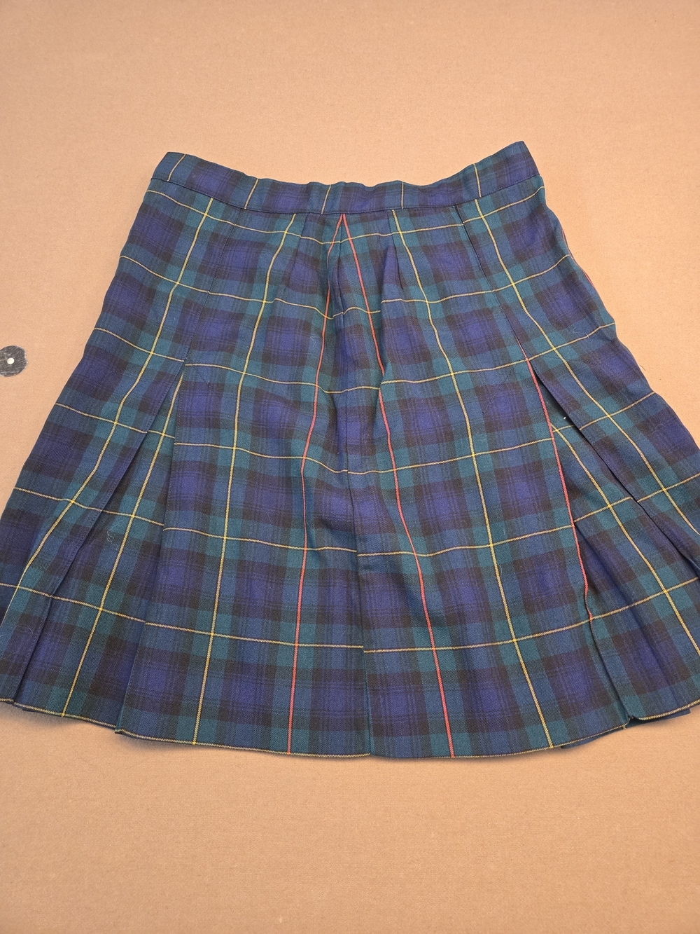 Vintage Plaid Pleated Mini Skirt in Navy and Green Size M